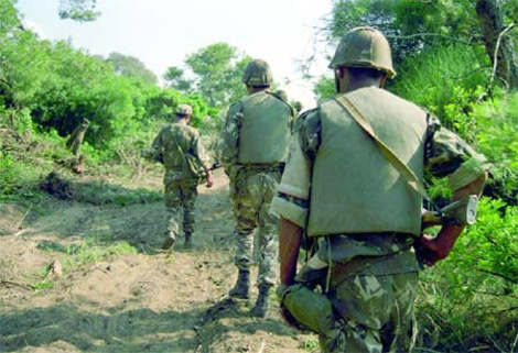 استشهاد ثلاثة عسكريين وأربعة من الحرس البلدي في سيدي بلعباس