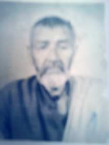 المرحوم باذن الله الحاج العربي أمحند أزروال زراولية  ابن يابوس حنشلة