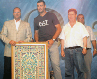 Belkalem honoré par le wali de Tizi Ouzou