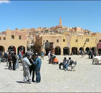 Le ministre des Affaires religieuses s'explique