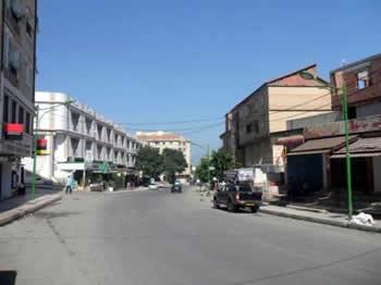 Marche et grève générale à Azazga