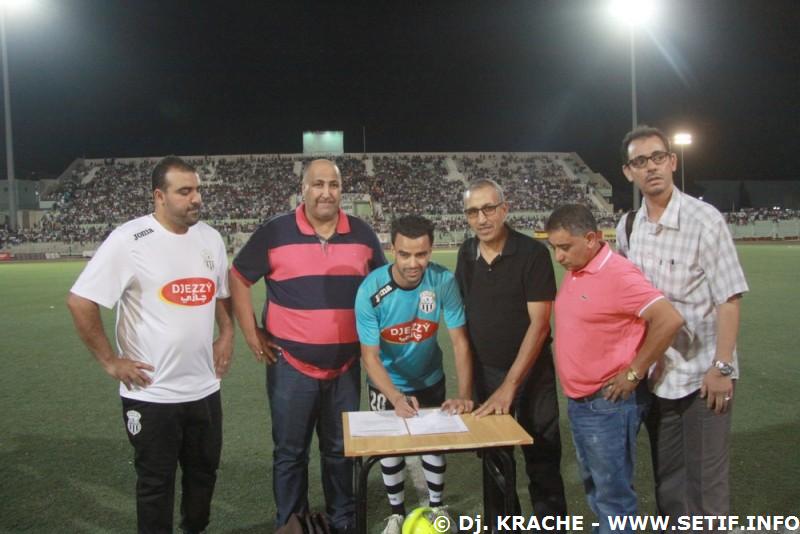 Hadj Aissa signe son contract avec l'Entente