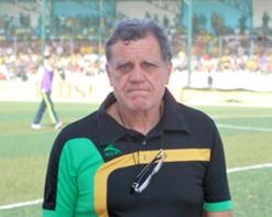 غارزيتو يسرح أربعة لاعبين من شباب قسنطينة