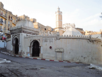 Des fondations aussi profondes que le minaret