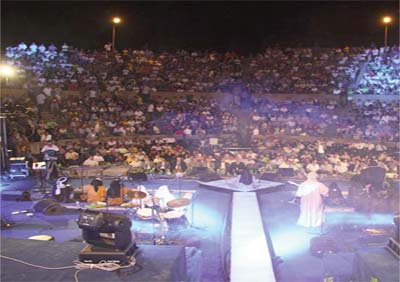 Mohamed Assef et Indila à l'honneur