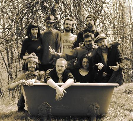 Biographie le groupe Kahina