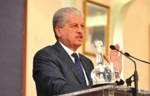 البحرية في أدرار والطاقة في الجزائر