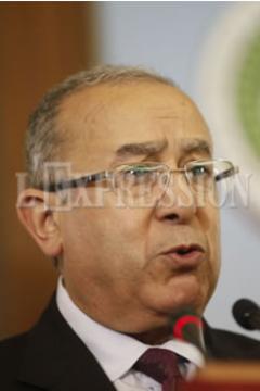 Lamamra met Mohammed VI hors jeu