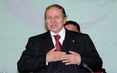 Le président Bouteflika réaffirme l'engagement et la solidarité