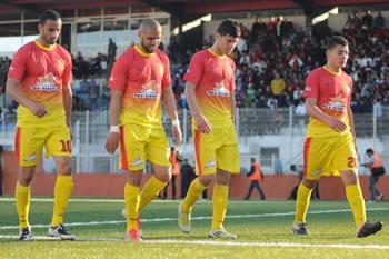 Le Nasria rate son entrée en élite