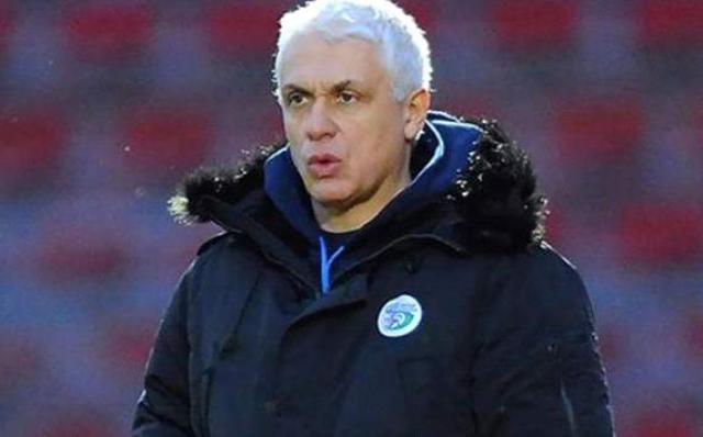 فيلود يقلل من التعثر أمام وفاق سطيف