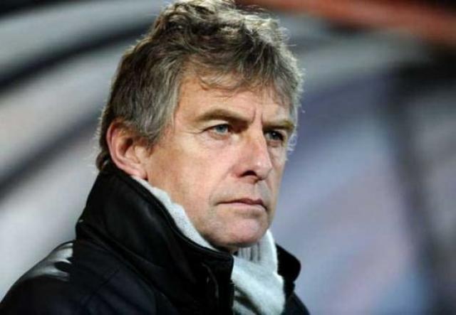 جوركوف السبت المقبل بتيزي وزو لمتابعة القمة بين الكناري وسوسطارة