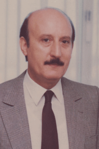 Cérémonie de recueillement à la mémoire de Kasdi Merbah