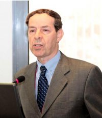 La résistance aux antibiotiques est due à leur prescription anarchique