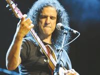 KARIM ALBERT KOOK ET DJAMEL LAROUSSI AU FESTIVAL 