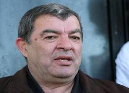 حناشي يدعو للكف عن تشويه سمعة الشبيبة والجزائر