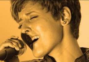 Biographie Raja Meziane