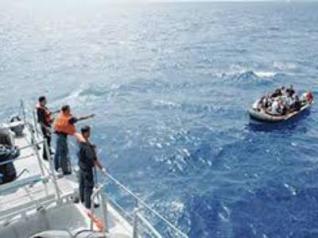 Interception de 17 émigrants clandestins au large d'Annaba (Garde-côtes)