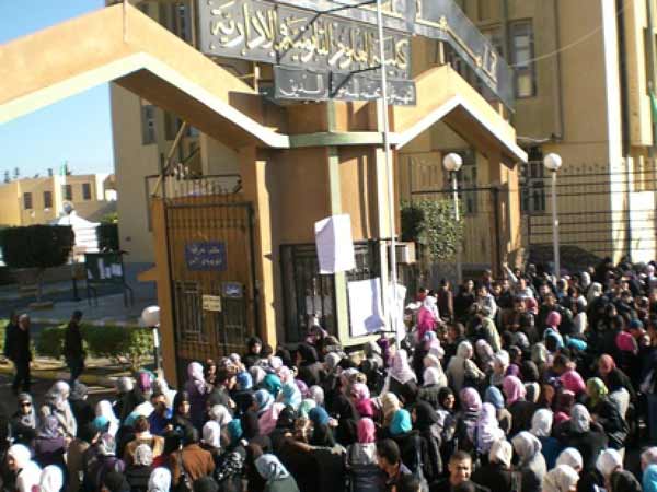 Algérie - Sans croissance, les centaines de milliers d'étudiants sont une bombe à retardement (opinion)