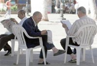 Entre politique et résultats