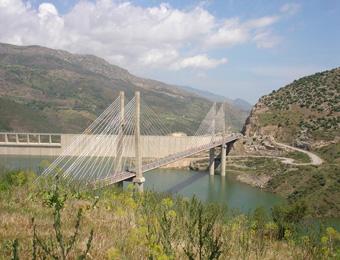 سد بني هارون مهدد بخطر تفجيرات بمحجرة في ميلة