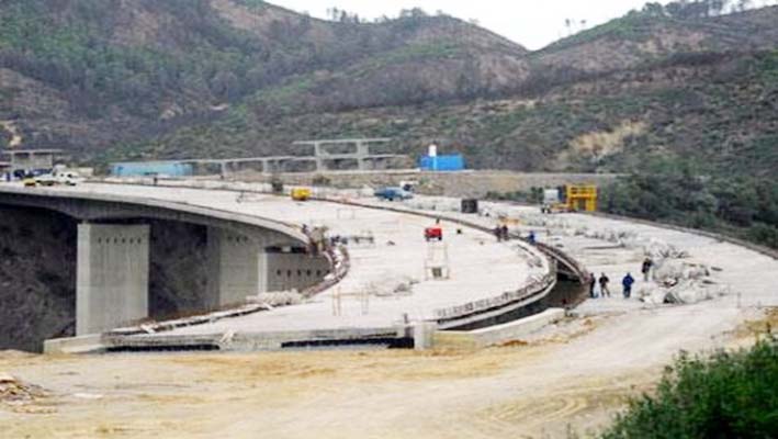Pénétrante autoroutière Bejaia-El Adjiba