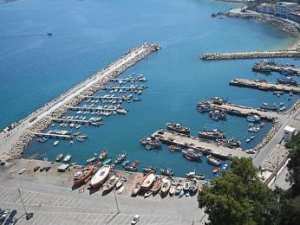 ميناء سكيكدة.. قطب اقتصادي هام ومحفظة لأموال الدولة