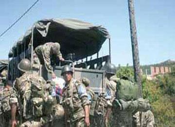 إصابة ثمانية عسكريين في انقلاب شاحنة بجيجل