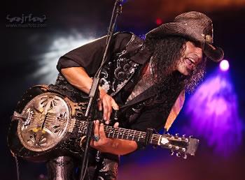 Ouverture en fanfare avec l'Américain Eric Sardinas