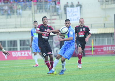 25 matchs après, l'USMA tombe