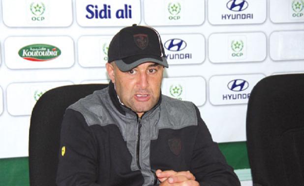 الرجاء البيضاوي المغربي يقيل بن شيخة