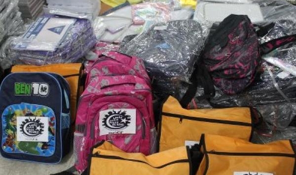 منتخبون يزاحمون الفقراء بغليزان!!