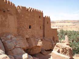 Le vieux ksar de Taghit, en grand danger, attend sa restauration