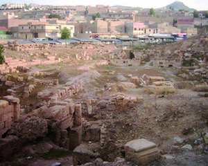 L’amphithéâtre romain à Tébessa se détériore