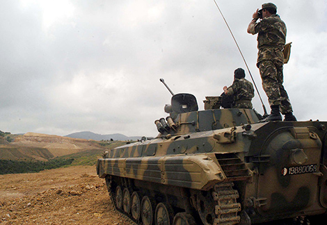 الجيش‮ ‬يقضي‮ ‬على‮ ‬3‮ ‬إرهابيين ببسكرة