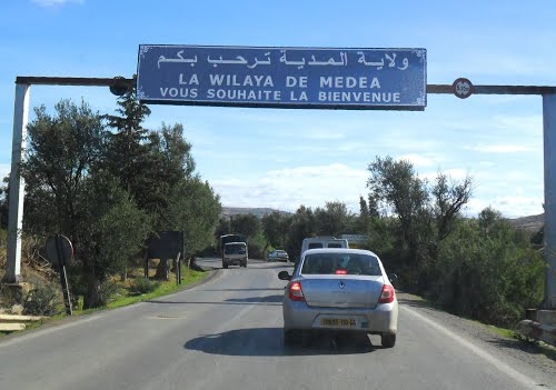 مجبر بالمدية...اقترن اسمها بحوادث المرور ولا مكان فيها للتنمية