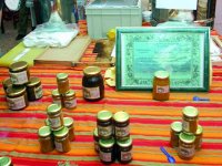 Exposition et vente de variétés multiples