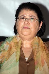 La ministre insiste sur le bon accueil du client