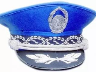 Deux hauts responsables de la police nationale mis en congé spécial