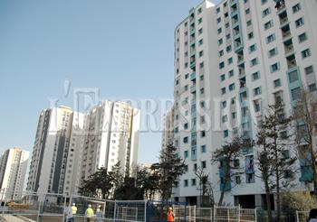 Colère à la cité Aadl