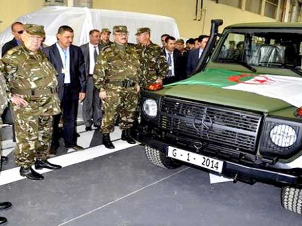 Inauguration de l'usine de la Société algérienne pour la fabrication des véhicules Mercedes Benz