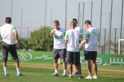 غوركوف يؤجل استدعاء المحليين للخضر بسبب وفاق سطيف