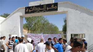 المستفيدون من حصة 38 مسكنا تساهميا بسكيكدة يهددون بالاحتجاج