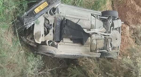 مقتل شخص واصابة اخران بجروح متفاوتة الخطورة اثر انقلاب سيارة في ام البواقي