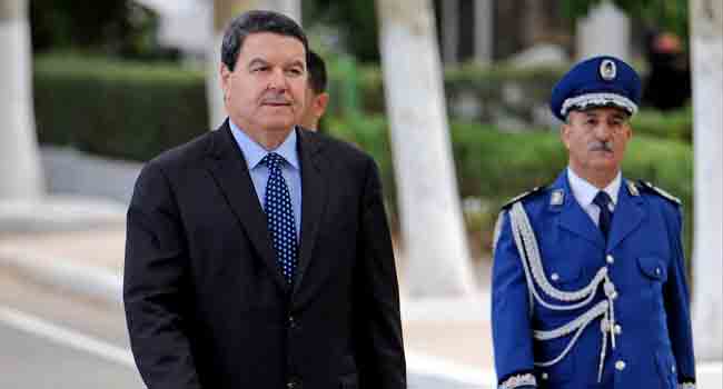 Algérie - La guerre est ouverte entre le général Abdelghani Hamel et Tayeb Belaiz