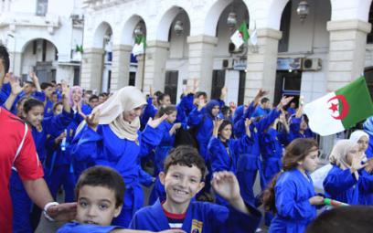 Alger accueille Novembre dans l'allégresse