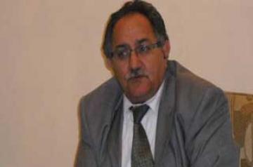 ضحايا الإرهاب يحتجون أمام مقر ولاية غليزان