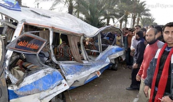 3 قتلى و13 جريحا في حادث إصطدام حافلة للنقل مدرسي بسيارة بتيارت