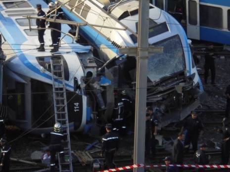 Un mort et 70 blessés dans le déraillement d'un train à Alger ( Actualisé )