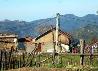 سكان قرية واد القصب بسكيكدة يطالبون بتحسين ظروفهم